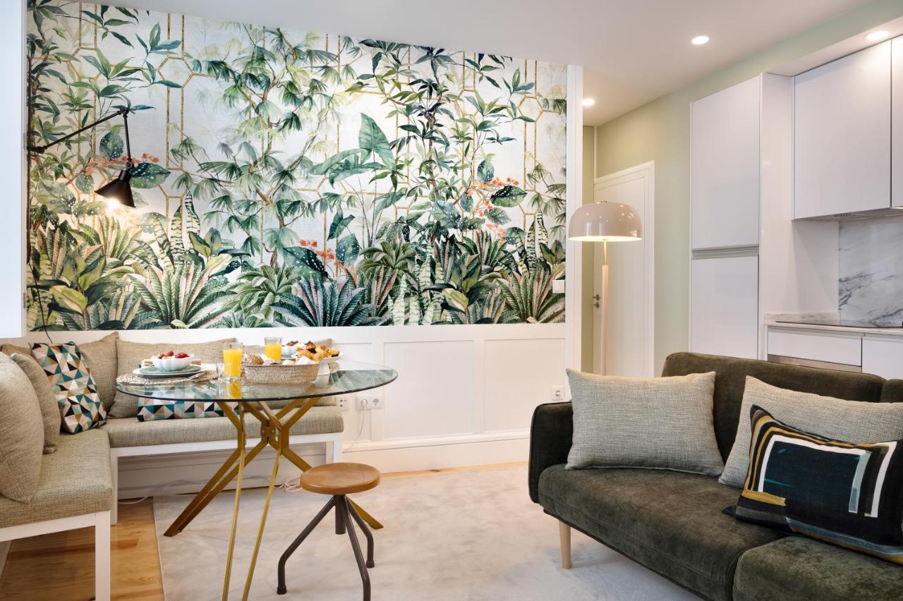 Away To Enjoy Apartment - Hapiness Has A Place Porto Luaran gambar
